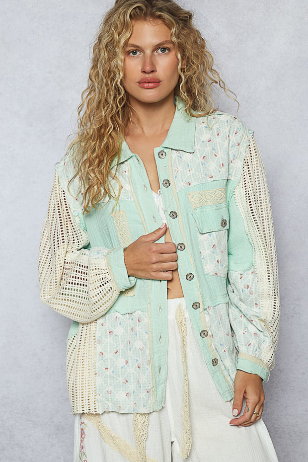 POL: Minty Fresh Floral Lace Button Closure Top